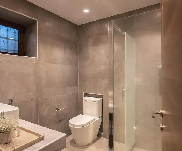 Mylos * Калаврита